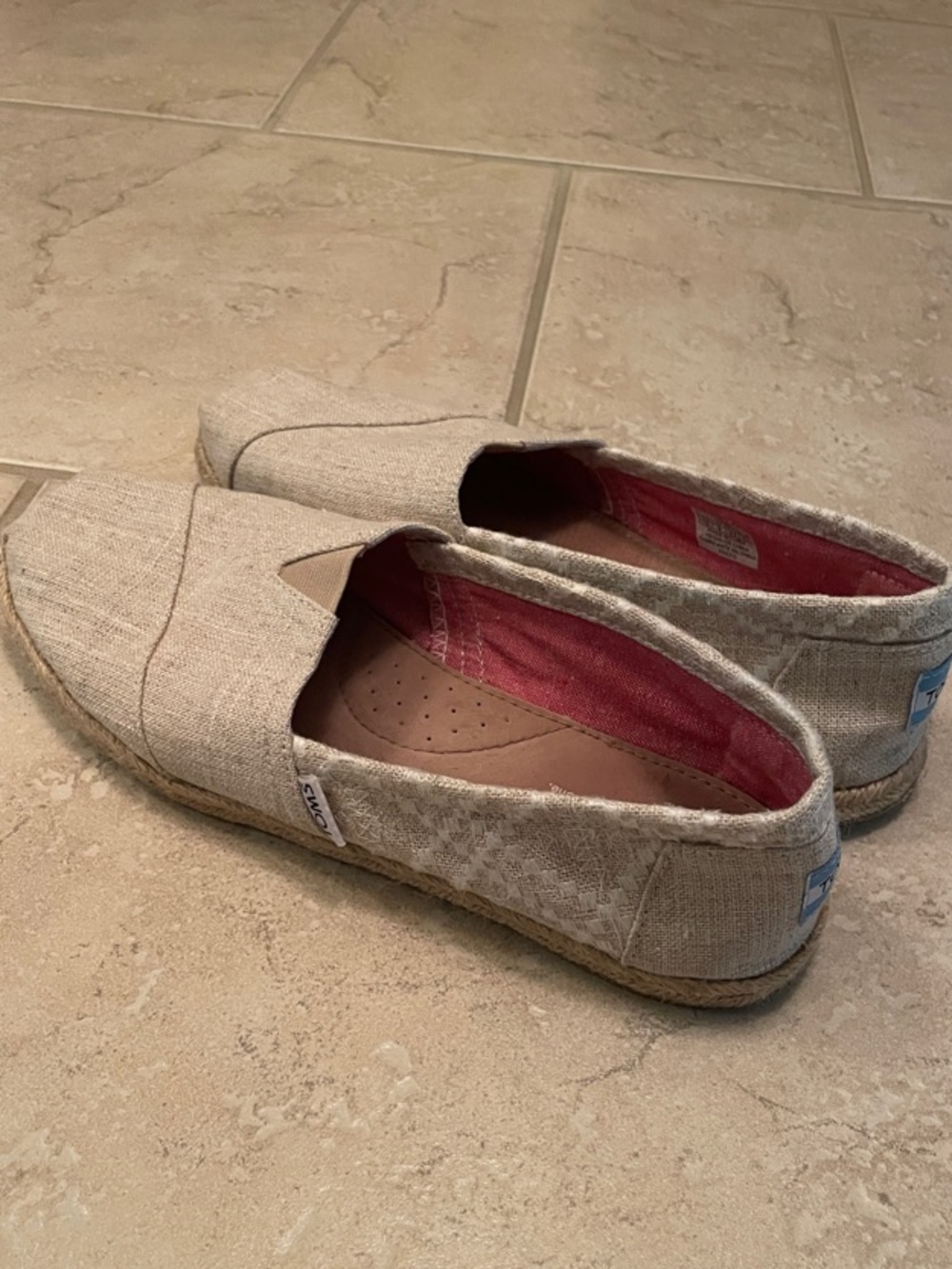 Toms Beige Canvas Slip-On Flats with Light Blue Logo Patch Size 10 - Picture 2 of 7